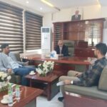 الدكتور باذيب يتفقد عدد من المؤسسات التابعة لوزارة الاتصالات وتقنية المعلومات بعدن