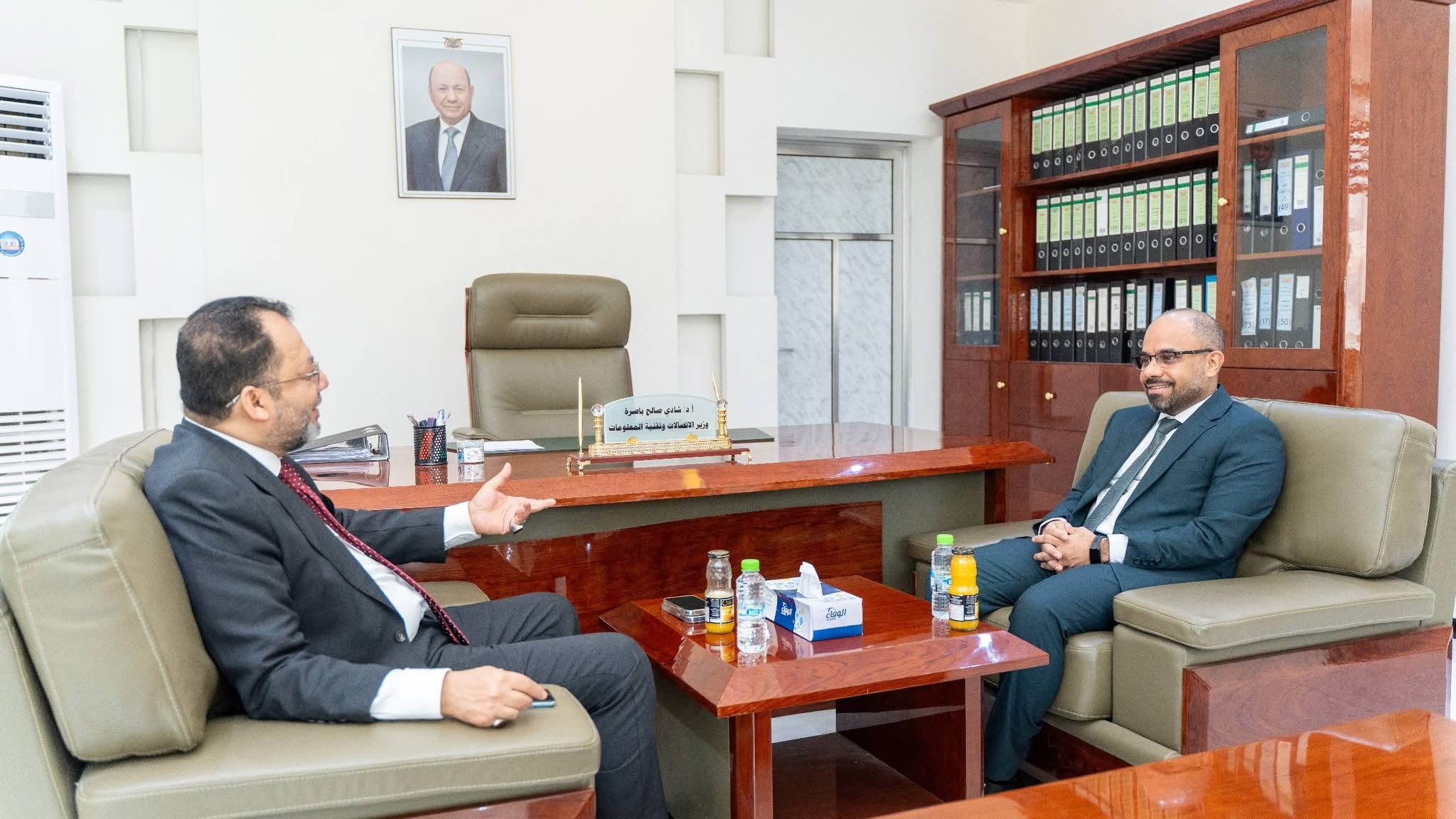 الكهرباء والاتصالات تتفقان على تسريع رقمنة الخدمات والعدادات الذكية